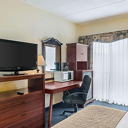 Quality Inn & Suites Worcester Ngoại thất bức ảnh