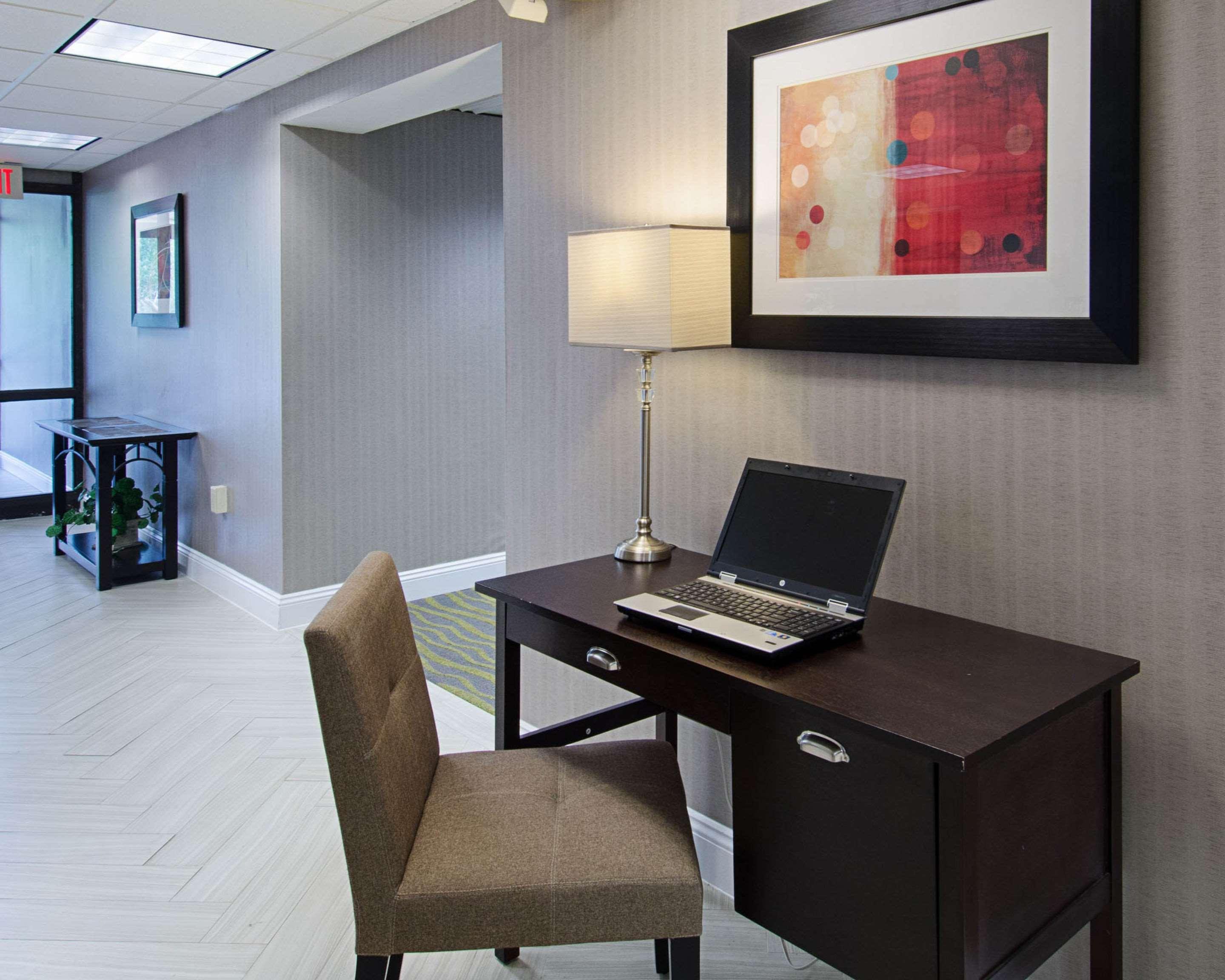 Quality Inn & Suites Worcester Ngoại thất bức ảnh