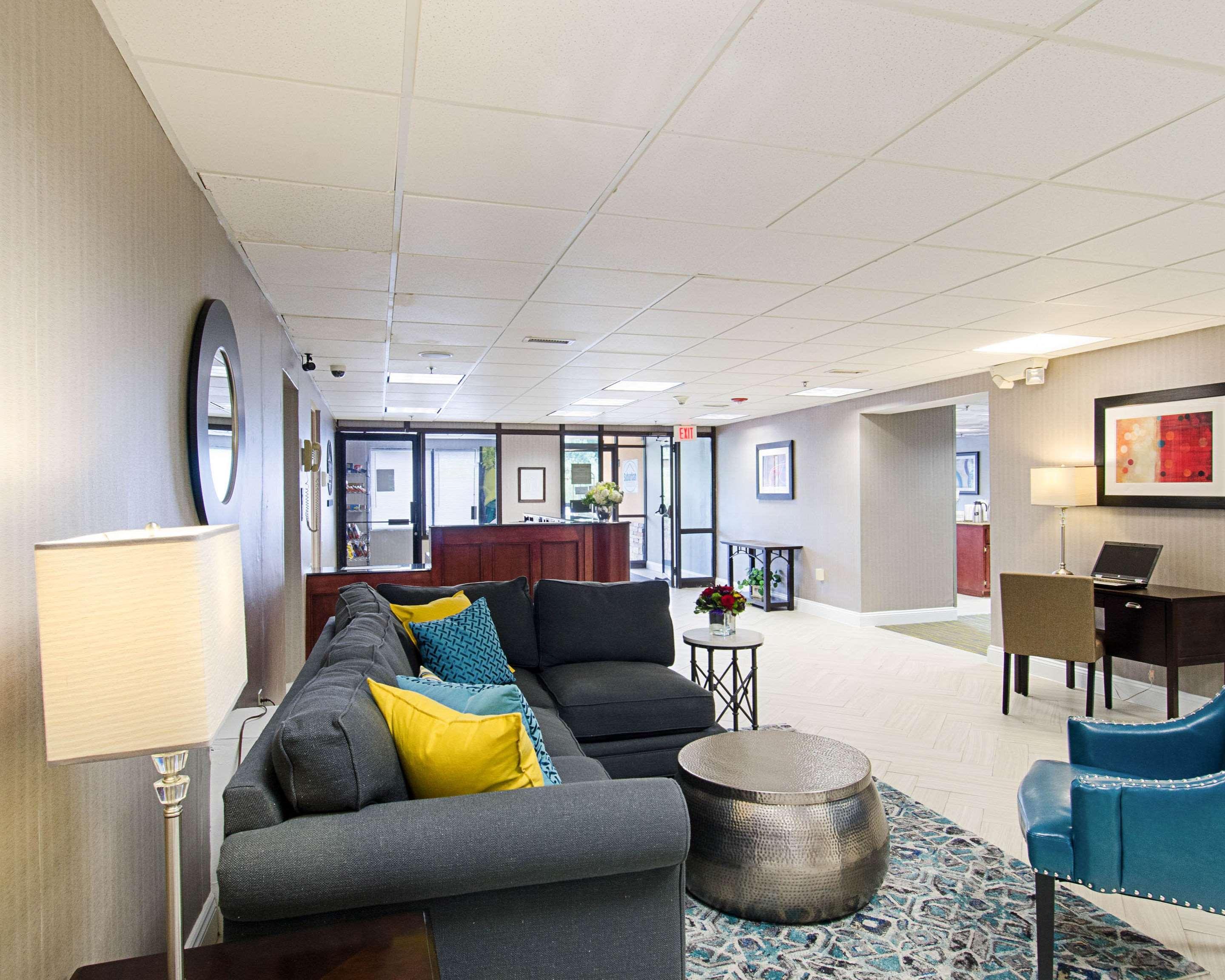 Quality Inn & Suites Worcester Ngoại thất bức ảnh